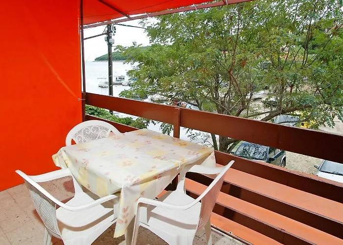 Apartament Sarenko-4 By Interhome